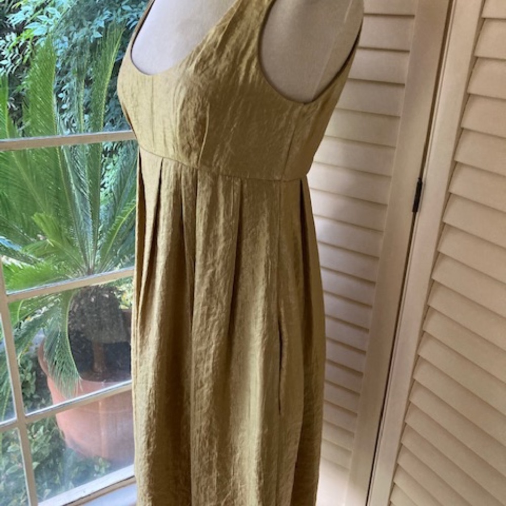 Vera Wang Gold Silk Blend Empire Dress - Picture 3 of 8